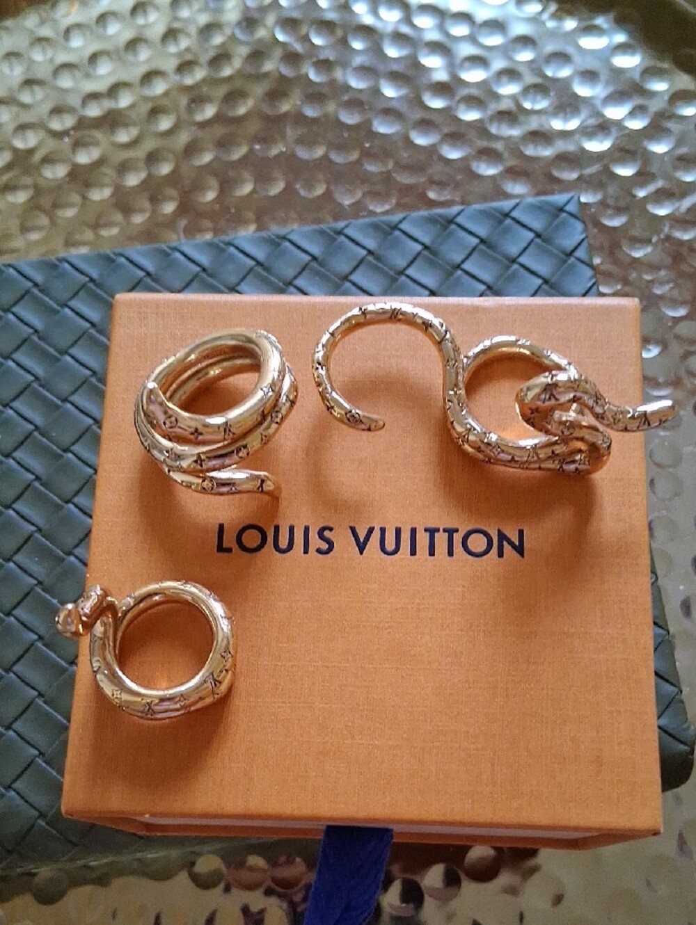 Louis Viitton Trio- 3 Piece Monogram Tentacool 2017 Ring Set Size Medium
